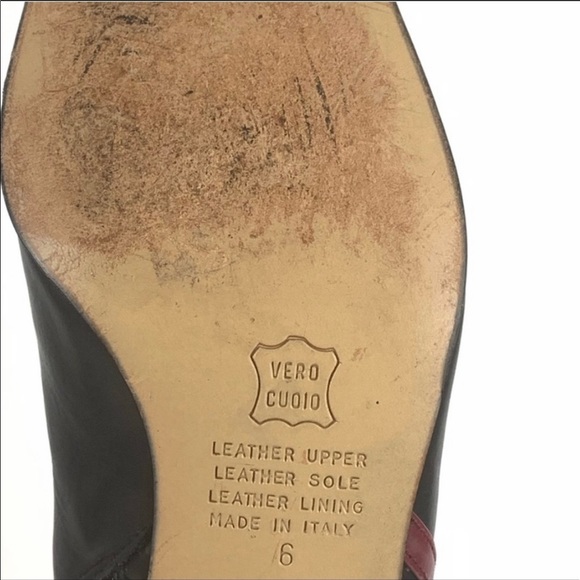 Black Short Ankle Boot with side zipper - Picture 6 of 10